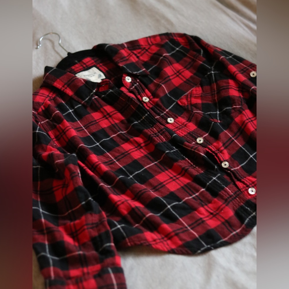 Medium Loose Crop Top Flannel